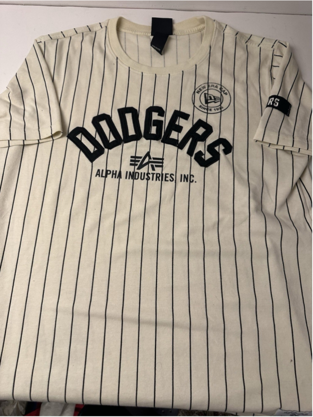 New Era Alpha Industries Los Angeles Dodgers Pinstripe T Shirt Mens L MLB 2023